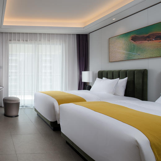 暖冬旅居 | 北海银滩皇家海湾S酒店旅居套餐，￥1049起/单人5晚，2人起订，多晚套餐可选 商品图3