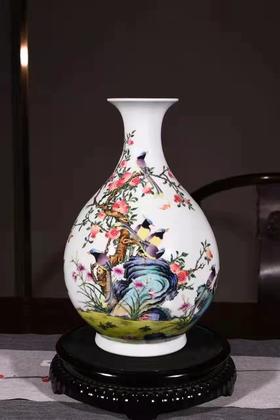 珐琅彩三多绶带鸟玉壶春