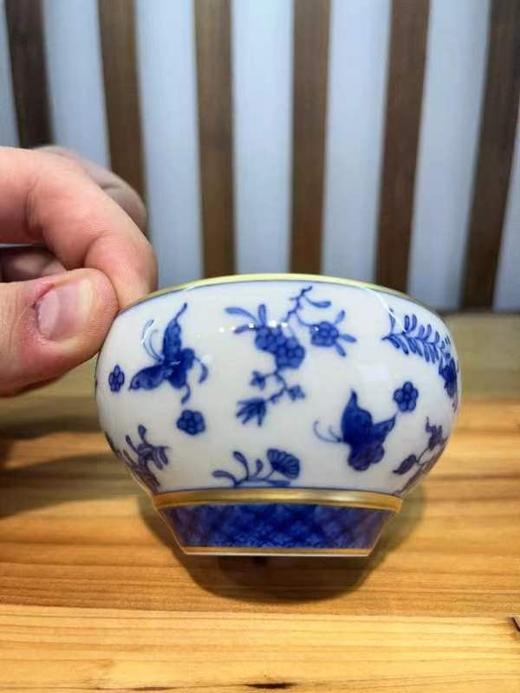 B-WST-6005 万山堂 蝶恋花青花鎏金杯 商品图0