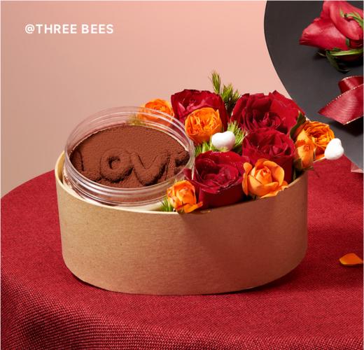 挚爱·玫瑰礼盒（520超级浪漫新品，5朵玫瑰花+提拉米苏蛋糕，全市配送！） 商品图1