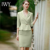 IWY/夏季款绿色西装套裙女薄款透气收腰显瘦小清新美容院工作短裙Q850-G 商品缩略图2