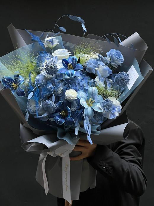 蓝调朦胧----小众蓝色系色花束 商品图3