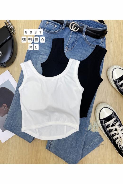 336037#弧形背心 商品图2