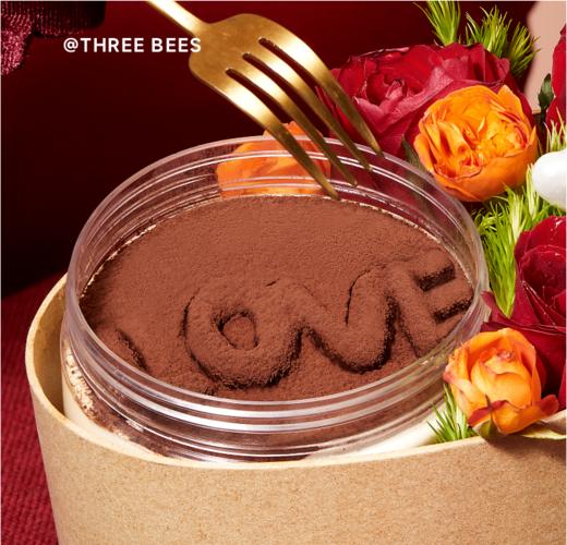 挚爱·玫瑰礼盒（520超级浪漫新品，5朵玫瑰花+提拉米苏蛋糕，全市配送！） 商品图3