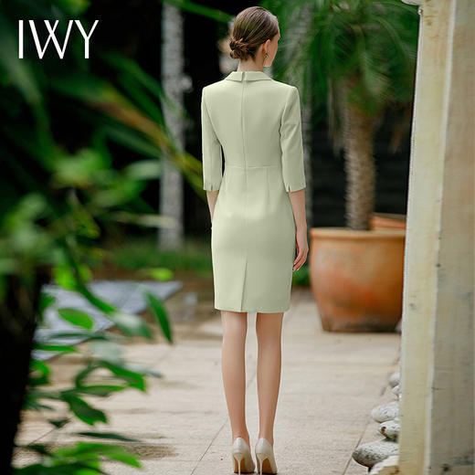 IWY/夏季款绿色西装套裙女薄款透气收腰显瘦小清新美容院工作短裙Q850-G 商品图4