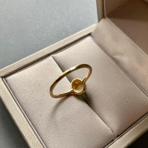 高冰种阳绿翡翠蛋面戒指18k黄金镶嵌 商品图5