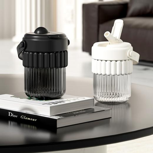 【清仓特惠3折】格沵（germ）水杯高颜值吸管啵啵杯女士Tritan耐高温车载便携罗马纹塑料杯子 商品图1