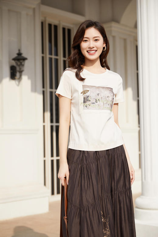 奇威 象牙白印花图案T恤0DB00206 商品图9