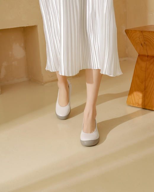 西村名物2023年春季新款头层牛皮鞋面猪皮内里内垫平底舒适单鞋T12531 商品图1