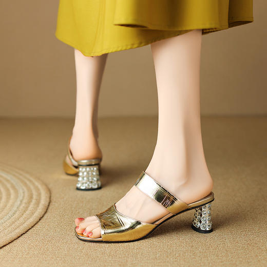 时尚个性，真皮亮面高跟凉拖LD-6368 商品图8