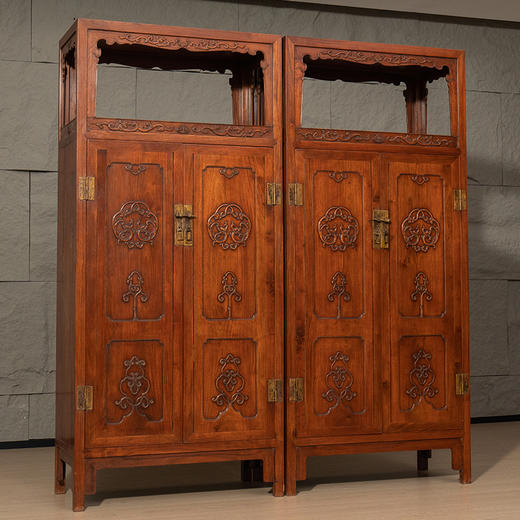 清 红木浮雕螭龙纹亮格柜（一对） 商品图4