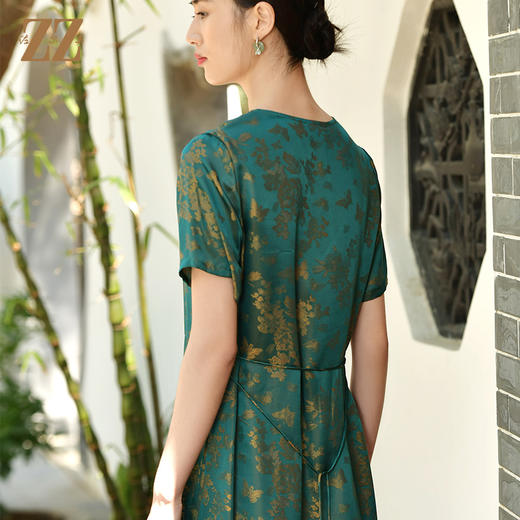 佐尔美夏季新款 国风气质小碎花桑蚕丝真丝连衣裙女E32LS53 商品图4