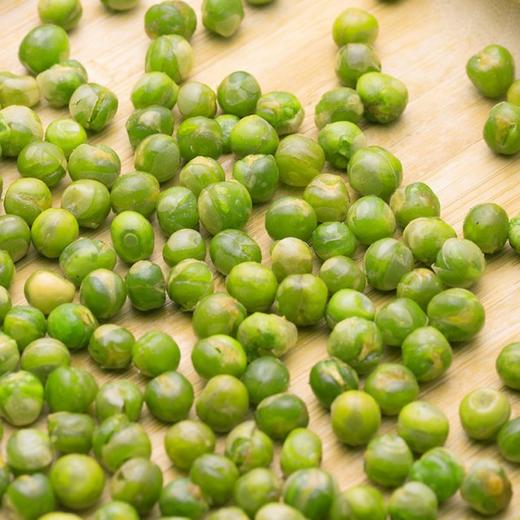 【嘎嘣脆！青豆青豌豆】香香脆脆不油腻，颗粒饱满，脆嫩，脆爽有嚼劲，蒜香零食独立小包装坚果炒货香辣烧烤健康特价清仓 商品图1