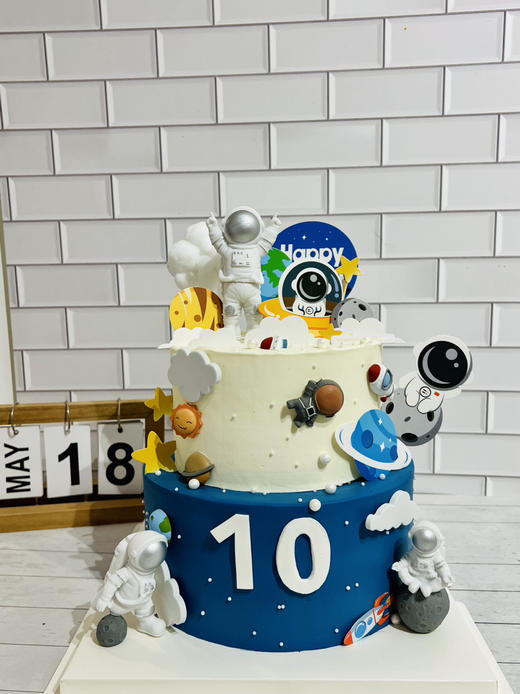 遨游太空 商品图1