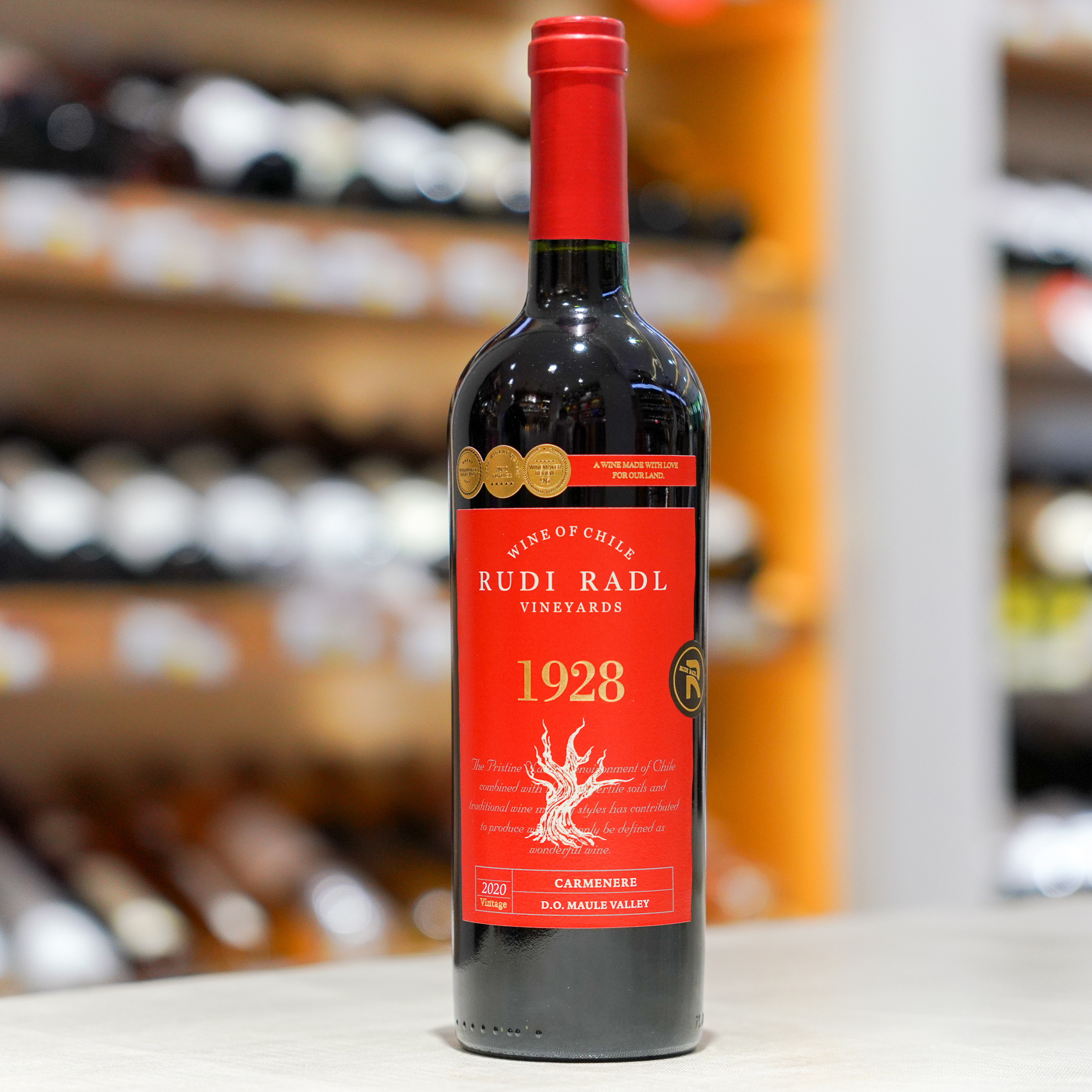 瑞多佳美娜干红葡萄酒