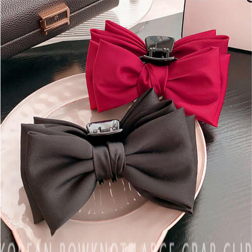 「9.9元包邮！黑红两色」在逃公主双面蝴蝶结抓夹 气质黑色大夹子 氛围感发夹鲨鱼夹配饰 商品图3