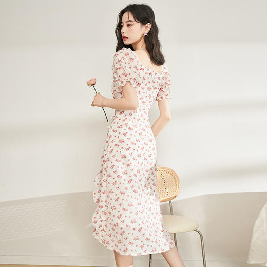 西遇法式碎花连衣裙女2023年夏季新款方领设计感不规则仙女长裙V0031438 商品图3