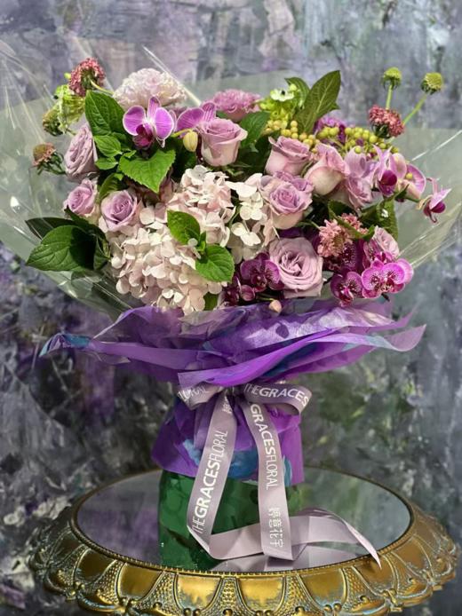 Love's Symphony 商品图0