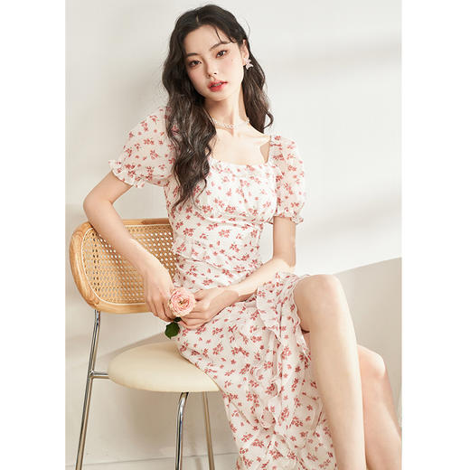 西遇法式碎花连衣裙女2023年夏季新款方领设计感不规则仙女长裙V0031438 商品图2