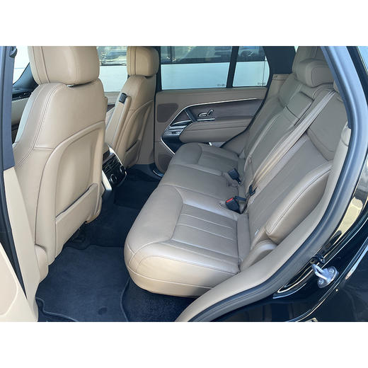 路虎 揽胜 3.0 L6 360PS 盛世版【长租-北京】 商品图8