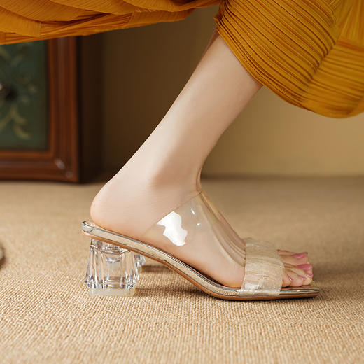 夏季清凉拖鞋，亮片水晶跟粗跟凉拖YD-1150 商品图7