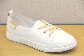 豪行2022年春季新款22116195真皮圆头浅口小白鞋青年平底透气女鞋