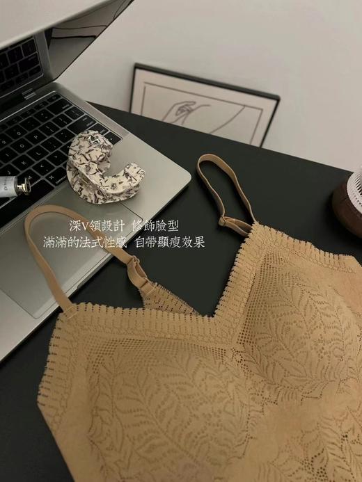 老米优品/纯欲蕾丝，颜值出众❤《 睫毛蕾丝轻薄带胸垫背心》复古代名词，美炸了！！NY230519A 商品图13