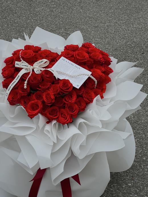 钟于爱恋 · 花束 商品图0