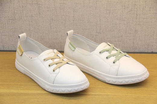 豪行2022年春季新款22116195真皮圆头浅口小白鞋青年平底透气女鞋 商品图2