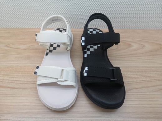 2022夏季新款豪行舒适休闲女鞋22278008时尚平底青年露趾凉鞋正品 商品图6