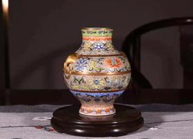 珐琅彩描金衔环瓶