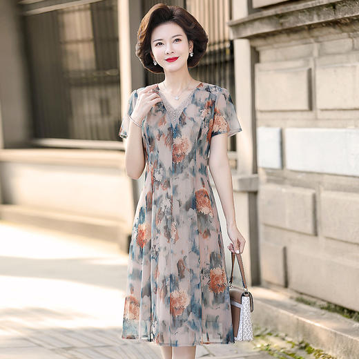 Udia中年女装 新颖设计 经典版型 夏季闭眼入连衣裙 端庄气质显年轻 商品图0