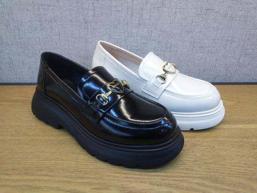 2022豪行春季新款正品真皮时尚休闲乐福鞋英伦风女单皮鞋22130167 商品图2