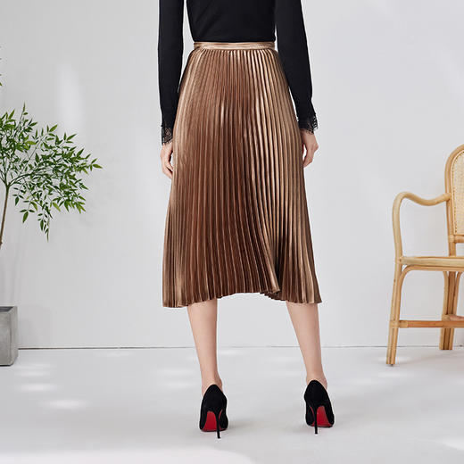 EITIE爱特爱秋季新款时尚气质通勤显瘦百搭百褶半身裙7106801 商品图4