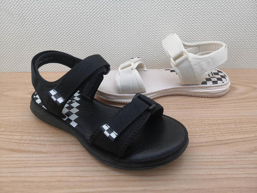 2022夏季新款豪行舒适休闲女鞋22278008时尚平底青年露趾凉鞋正品 商品图5