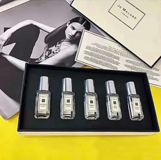 【全球购*现货开抢·&送兰蔻防晒10ml+礼袋】Jo Malone London 祖玛珑香水礼盒 Q香9ml 经典蓝风铃 商品图4