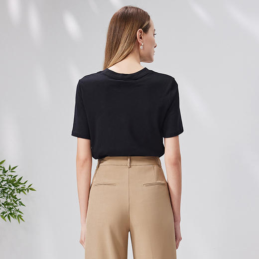 EITIE爱特爱新款100%棉时尚百搭打底舒适弹力圆领印花T恤女7102801 商品图4