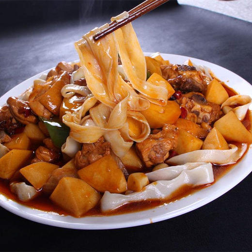 新疆苏贝尔真拉大盘鸡面800g/袋 商品图1