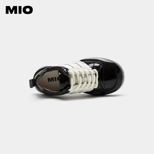 MIO米奥秋季百搭休闲鞋厚底圆头牛津鞋撞色真皮板鞋女 M234583921 商品图2