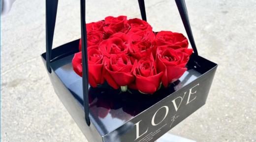 告白情书礼盒（拼团） 商品图0