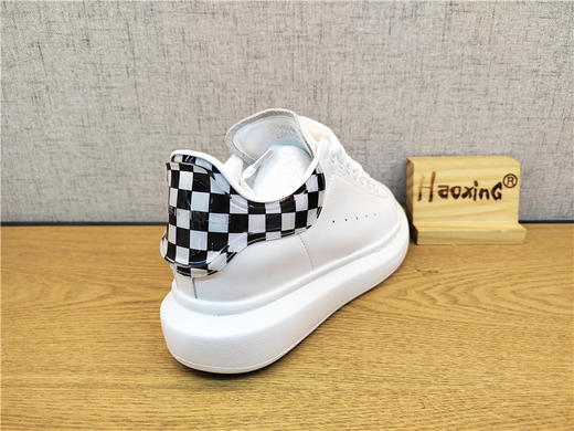 2022豪行春季新款22119596真皮时尚休闲中跟女鞋单鞋皮鞋专柜正品 商品图2