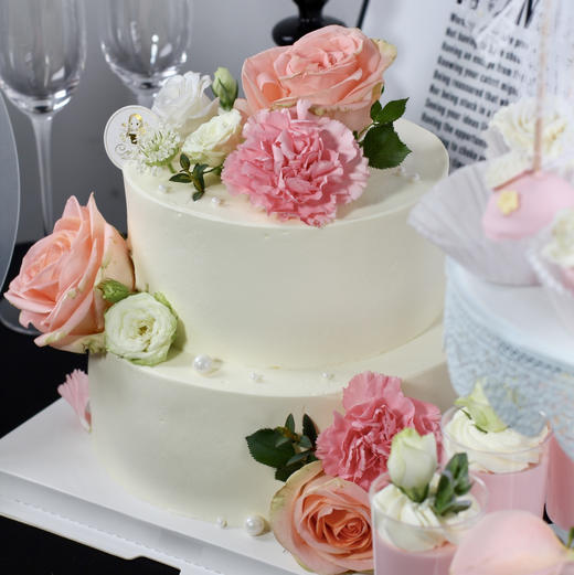 【1463】鲜花双层订婚款+小型甜品台 商品图4