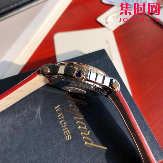 萧邦快乐钻系列机械腕表 快乐钻（HAPPY DIAMONDS）
表盘直径 大号36mm7钻 中号30mm5钻 商品图6