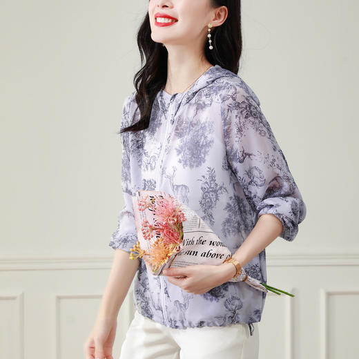 夏季新款，女连帽宽松大码透气薄款乔其仿真丝开衫KQL-B43N8328 商品图0