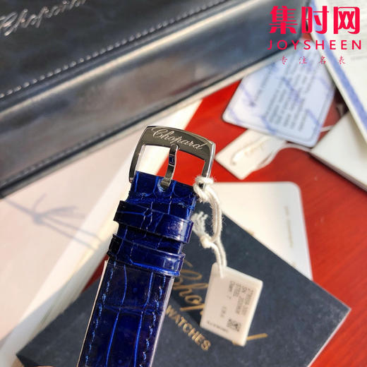 萧邦快乐钻系列机械腕表 快乐钻（HAPPY DIAMONDS）
表盘直径 大号36mm7钻 中号30mm5钻 商品图8