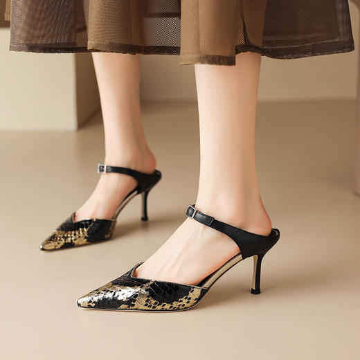 OLD-A109 2023春季新款女鞋时尚气质欧美风蛇纹尖头细跟包头半拖鞋女高跟鞋 商品图1