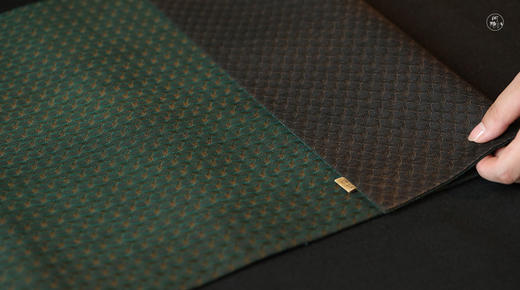 慢蓝短款 双面真丝香云纱茶席 56*35cm 商品图0