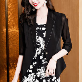 时尚洋气百搭修身黑色纽扣七分袖西装外套K-E37M2556