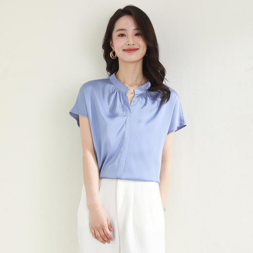 【多色可选】罗蒙夏季轻薄透气微弹力短袖衬衫女士休闲百搭V领短袖衬衣 商品图5