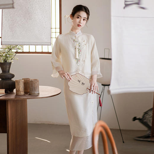 NRJ-110-8167新中式国风女装汉服改良版禅意穿搭汉元素古装上衣半身裙两件套 商品图0